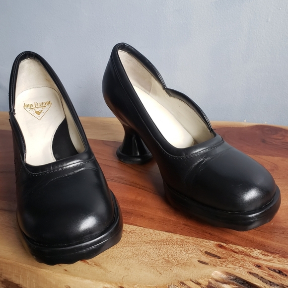 JOHN FLUEVOG BLACK LEATHER PUMPS SIZE 6.5 - Picture 7 of 16